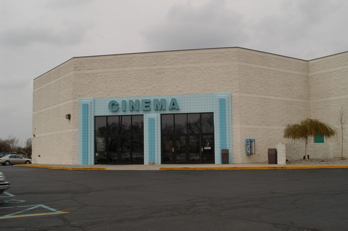 Adrian Cinema 10 - 2003 Photo (newer photo)